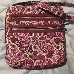 Vera Bradly 3 Zip never used
